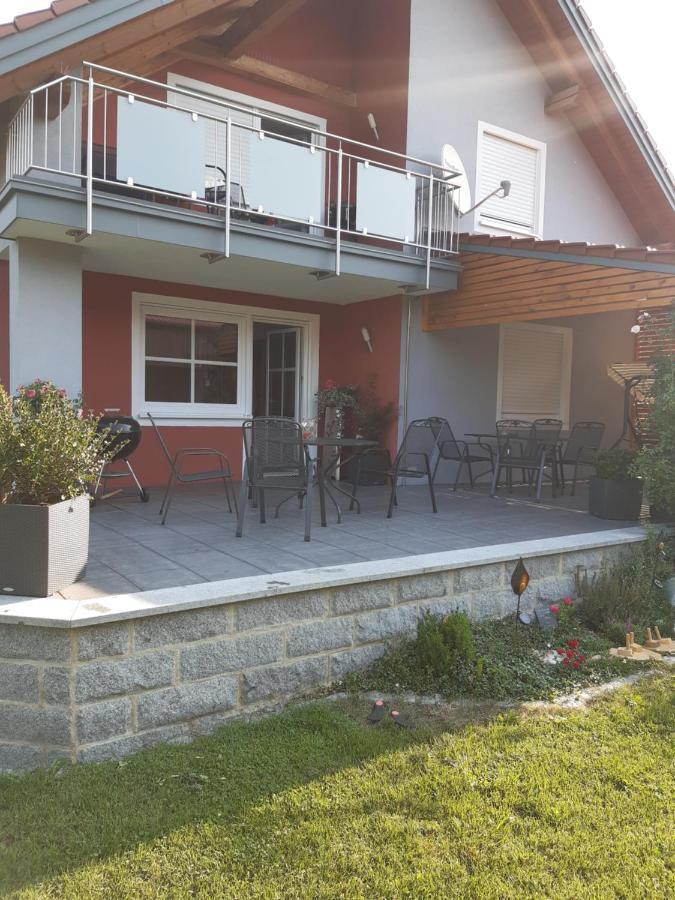 Ferienwohnung Leibl Oberviechtach Exterior photo